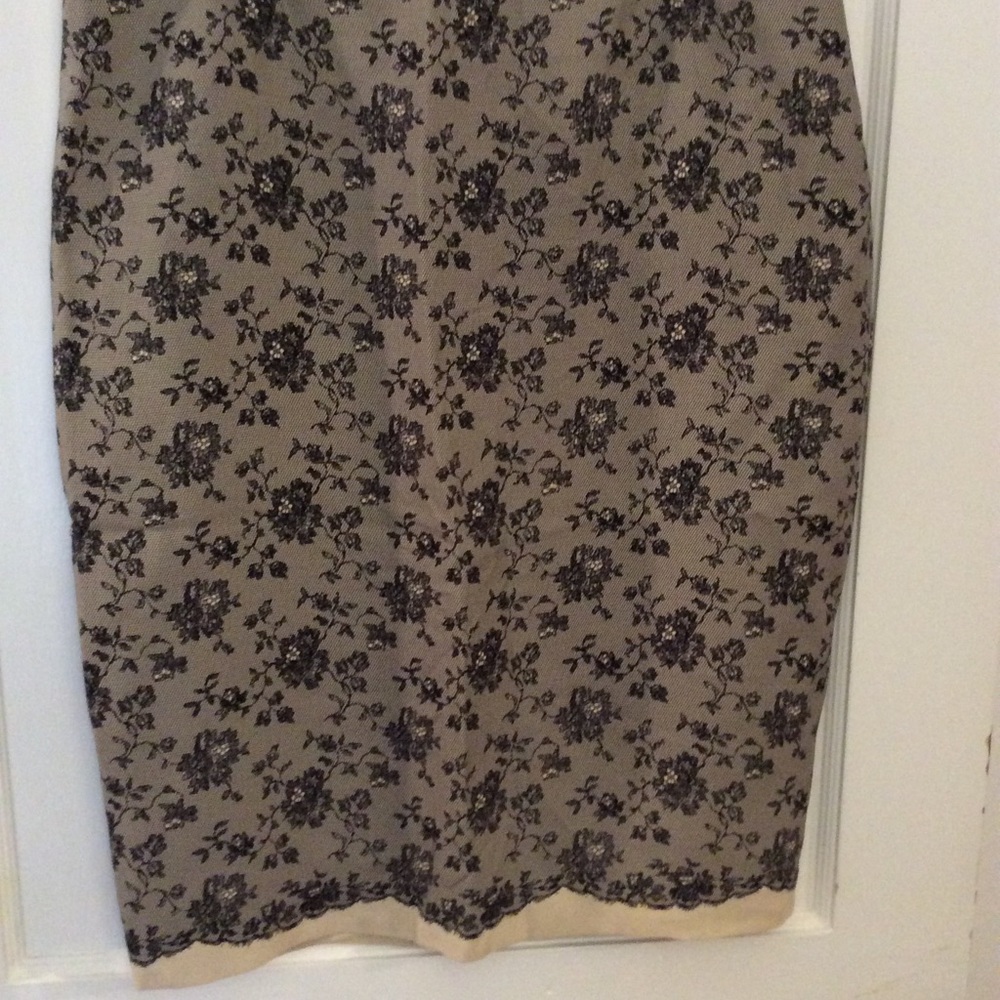 Ladies silk designer skirt